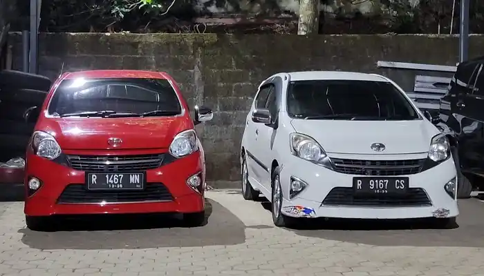 Pilihan mobil city car transmisi otomatis untuk sewa mobil matic Purwokerto yang lincah dan irit.